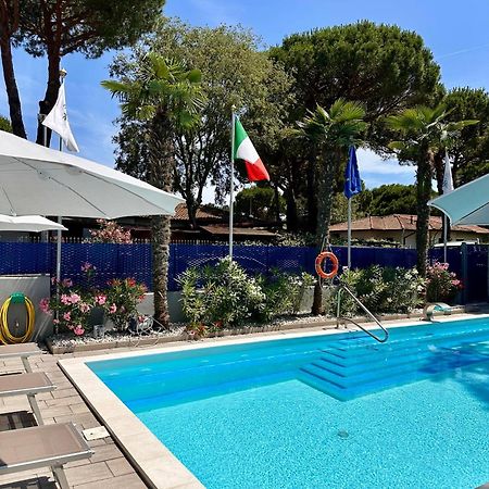 Blue Inn Residence E B&B Lido delle Nazioni Buitenkant foto
