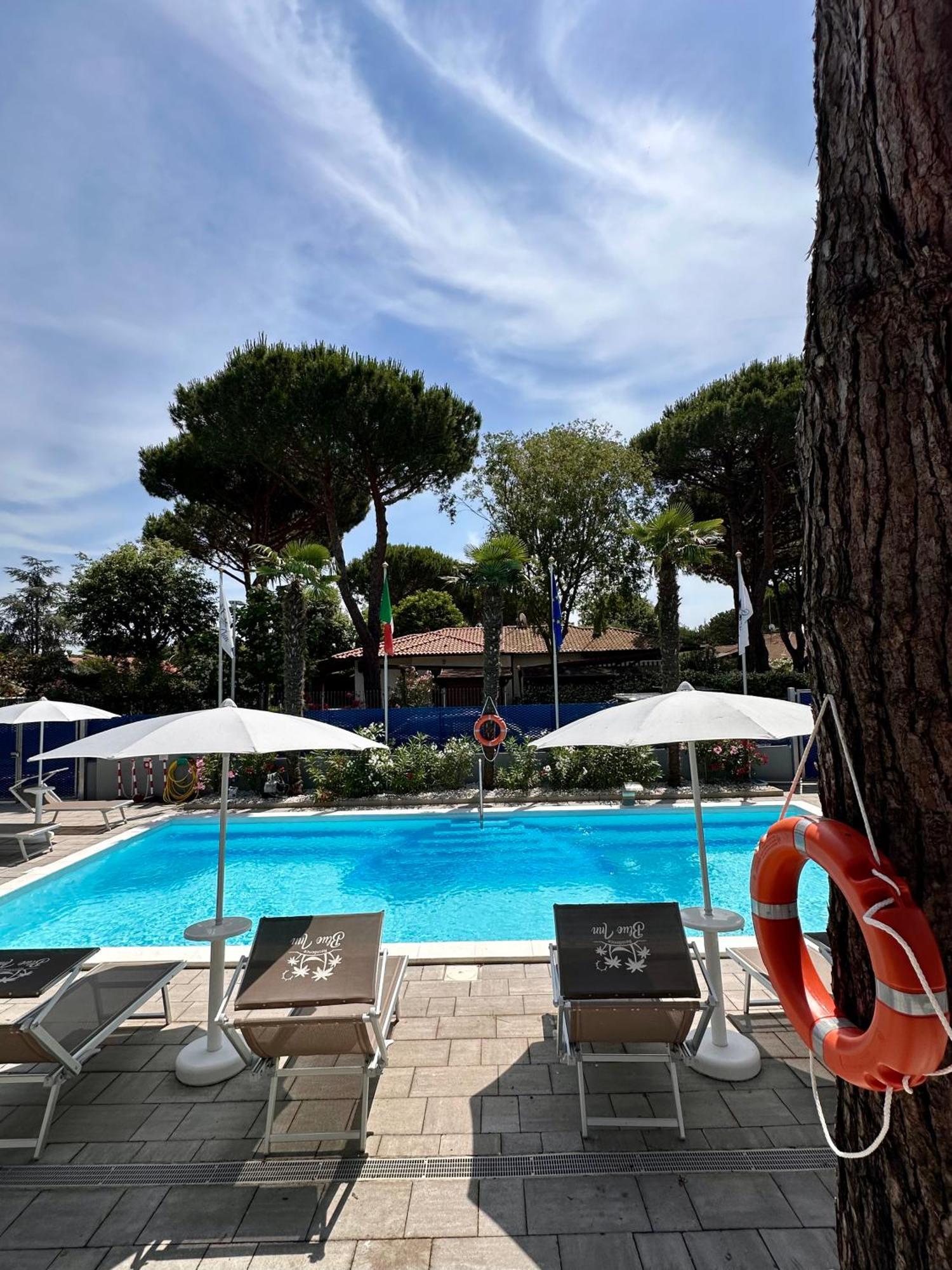 Blue Inn Residence E B&B Lido delle Nazioni Buitenkant foto